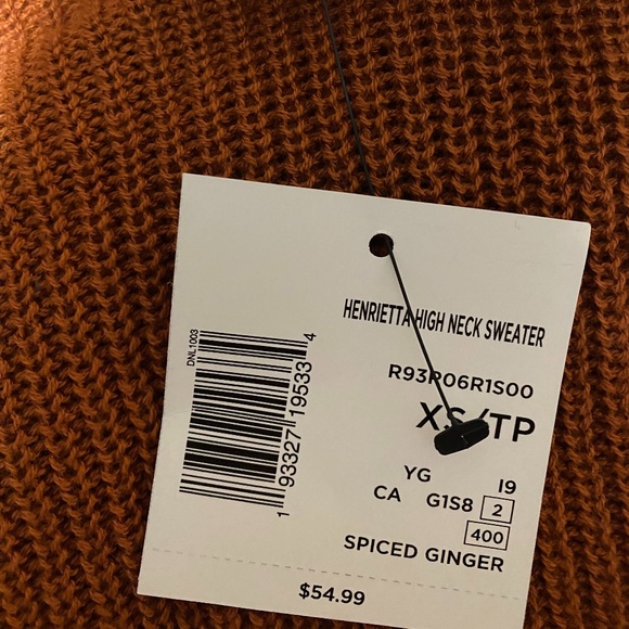 Guess Sweater with Diagonal Choker - Picture 2 of 2